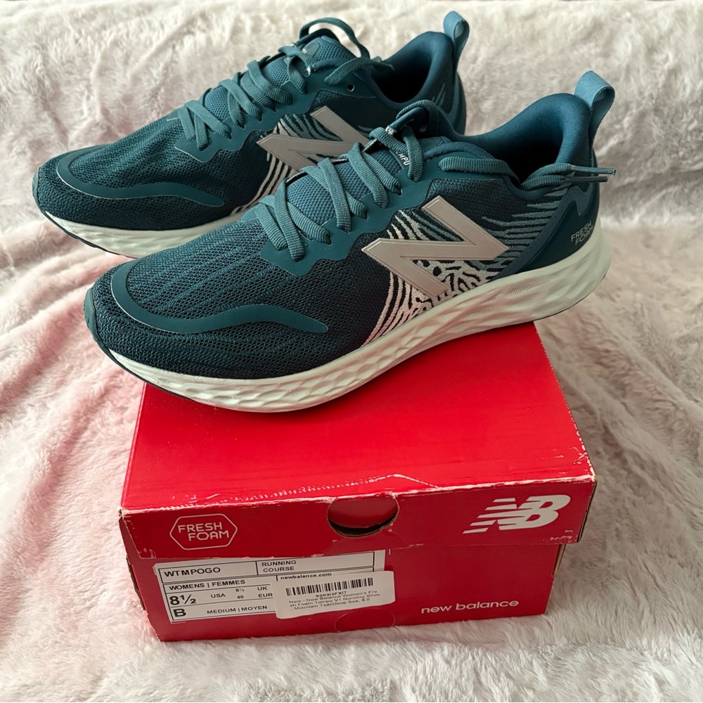 New Balance Fresh Foam Athletic Shoes - Teal and White